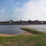 Gezicht over de Waal bij Nijmegen